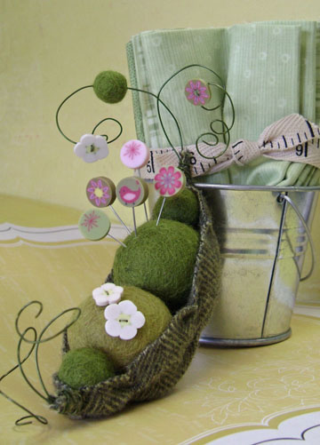 Sweet Pea Pincushion Kit